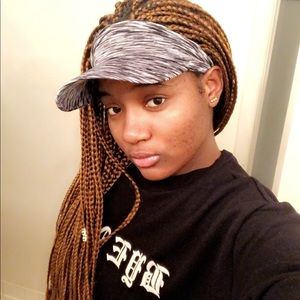 Meet your Posher, Kula